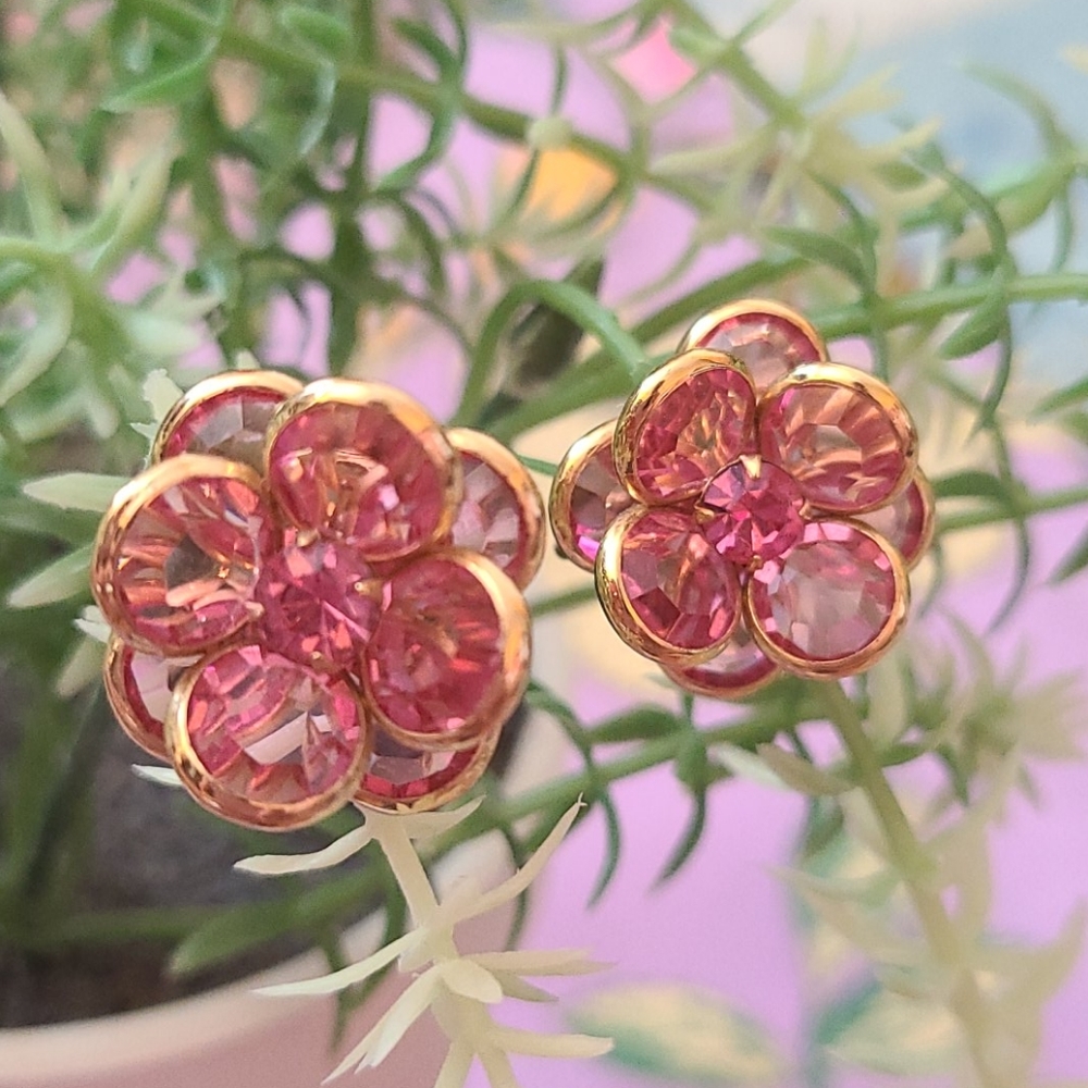 Vintage Vonelle Swarowski Crystal Earrings